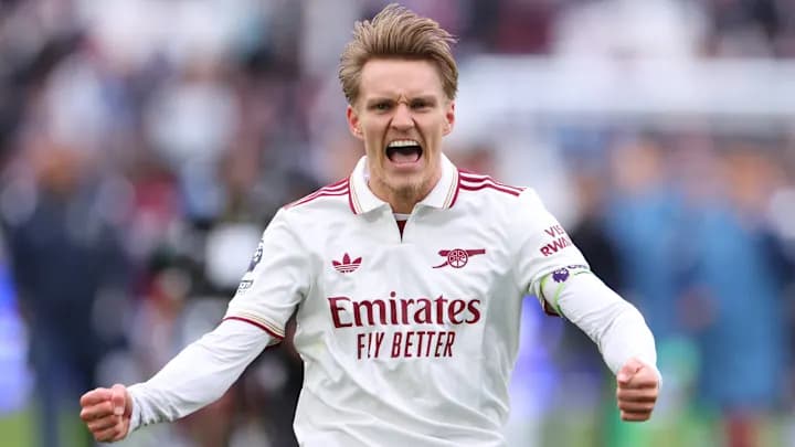 Top 10 Best Premier League Players In The World 2025