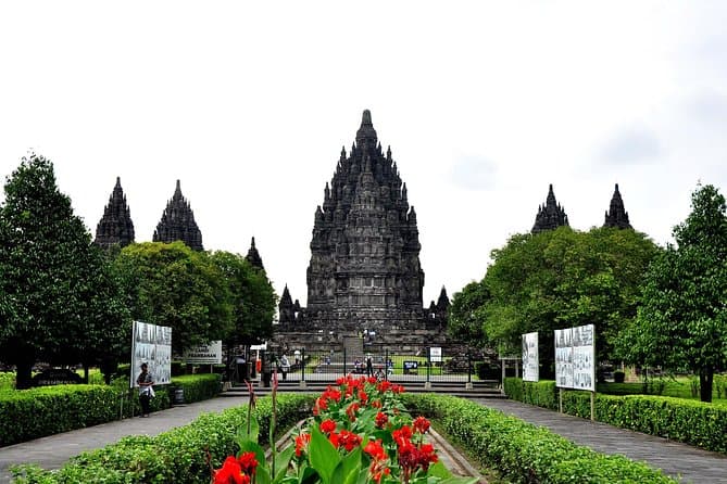 Top 10 Best Temples In The World 2025