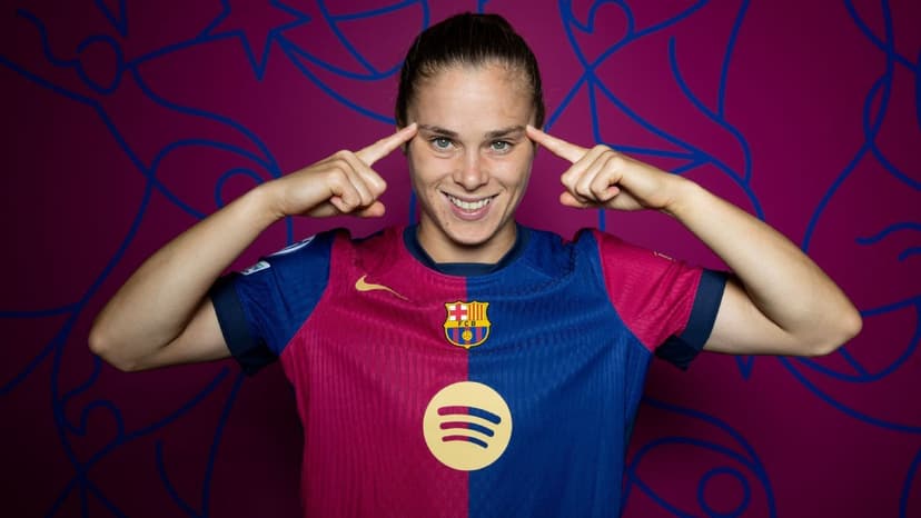Top 10 Best Female Strikers In The World 2026