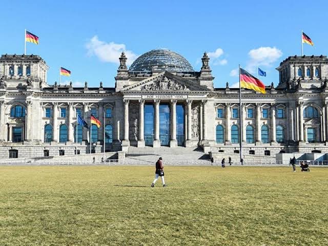 Top 10 Most Beautiful Parliament Buildings In The World 2025