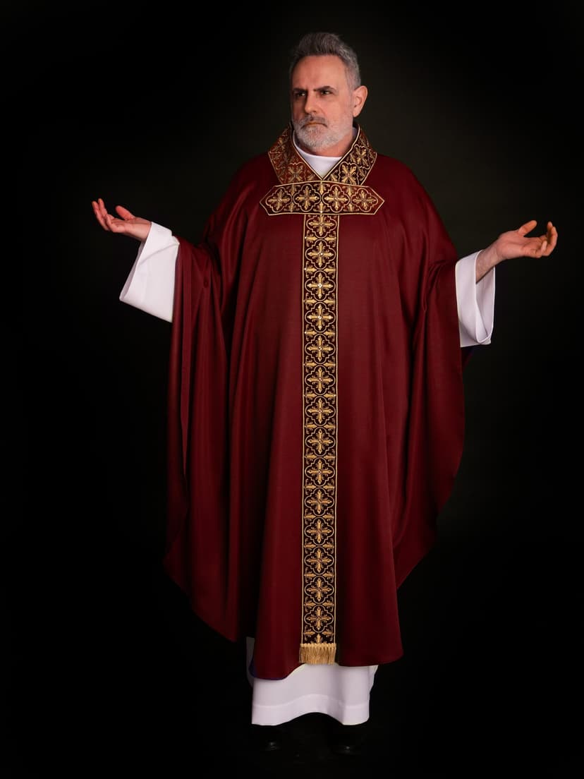 Haftinausa Presents: How to Choose the Perfect Chasuble for Your Parish? A Practical Guide