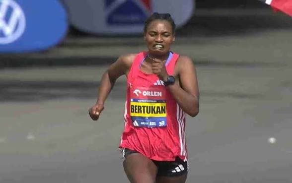 Top 10 Best Female Runners In The World 2026 - Ranking the Elite Athletes