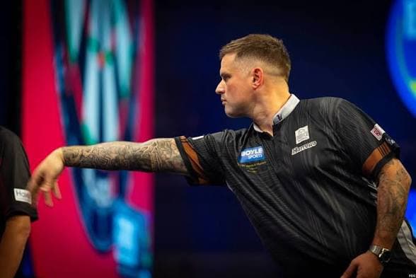 Top 10 Best Darts Players in the World 2026: Discover the Rising Stars