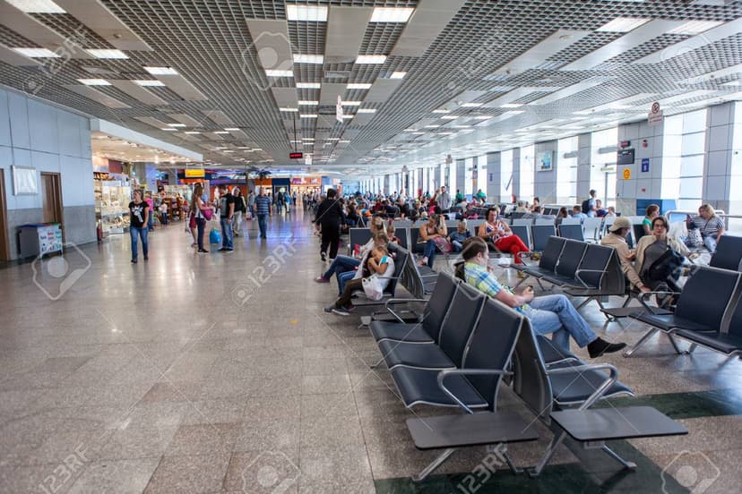 Top 10 Worst Airports In The World 2025