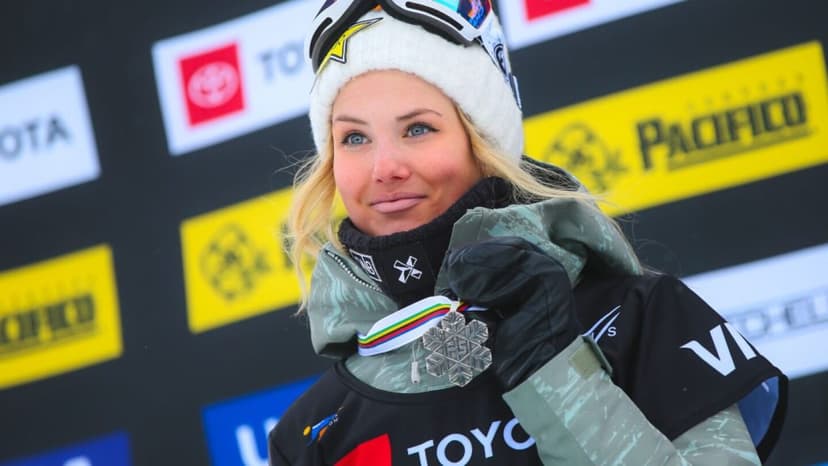 Top 10 Best Female Ski Influencers In The World 2025