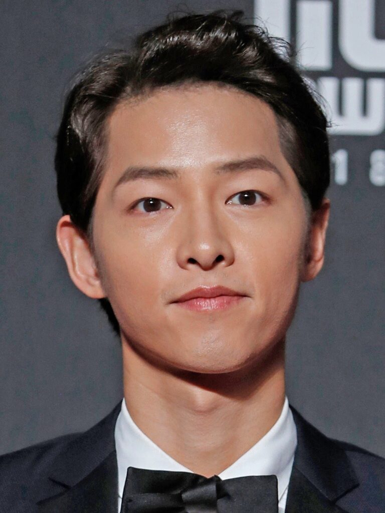 Top 10 Richest Korean Actors 2021 & Net Worth (Highest Paid)