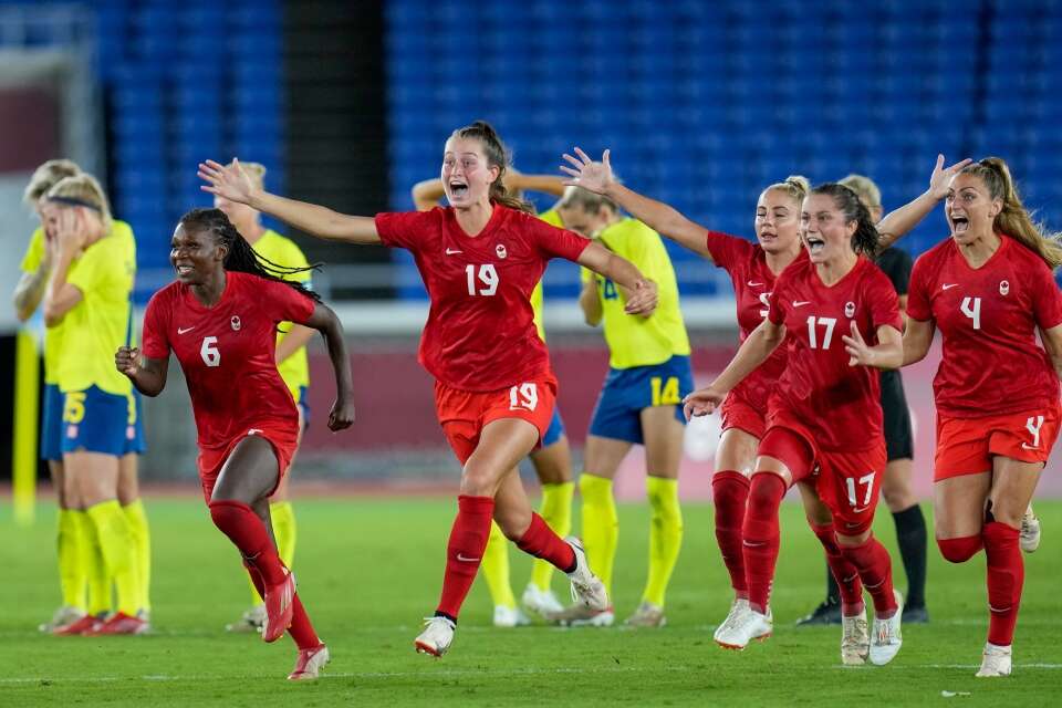 Olympics 2020 Canada Finally Wins Gold In Womens Football Soccer