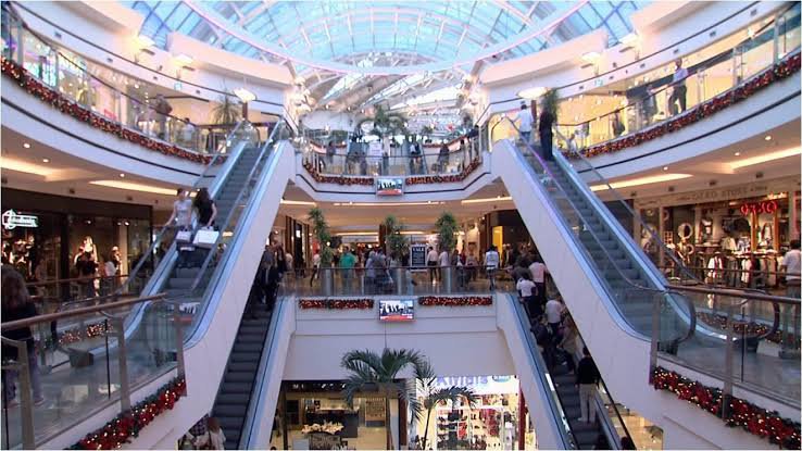 11 Biggest Malls In The World (2023 Ranking)